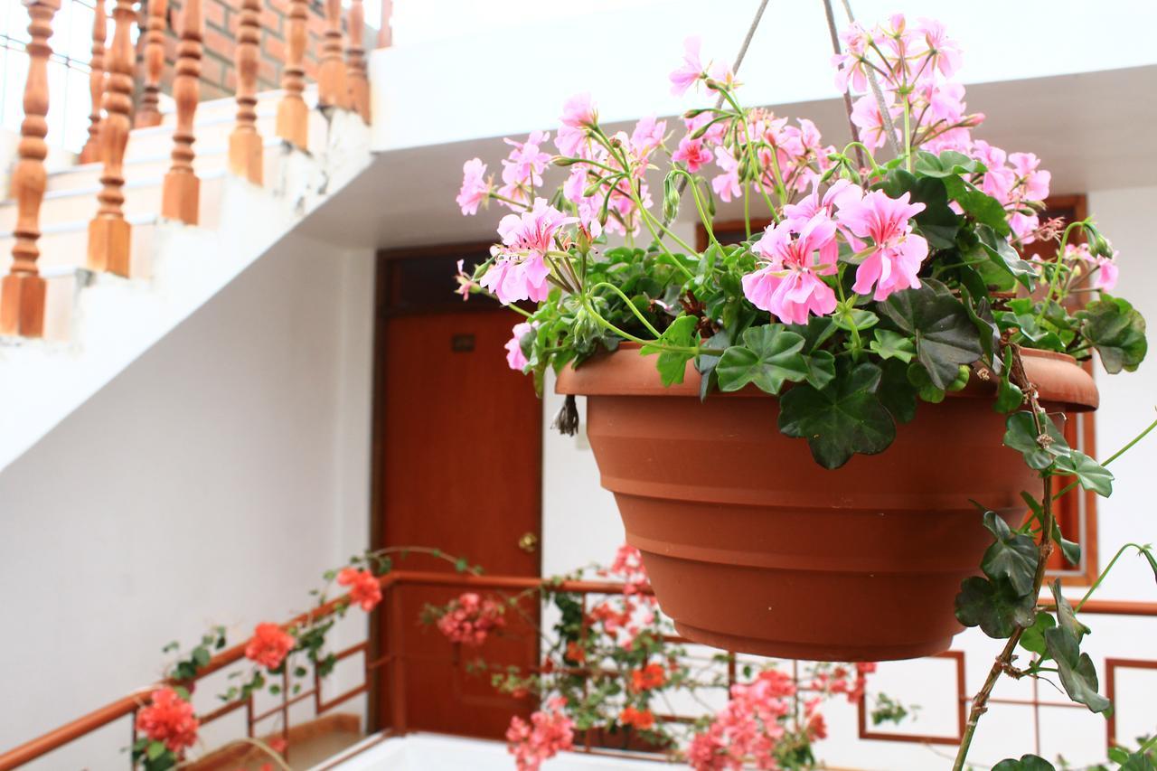 Amaru Hotel Huaraz Exterior photo